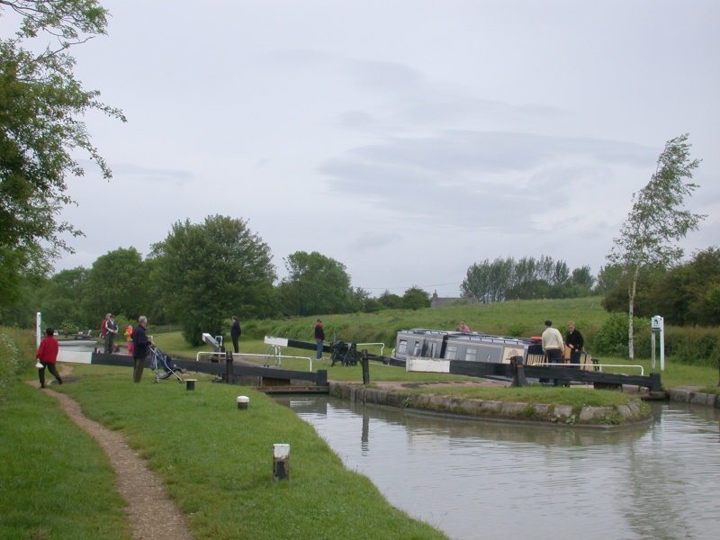 Hillmorton Double Locks