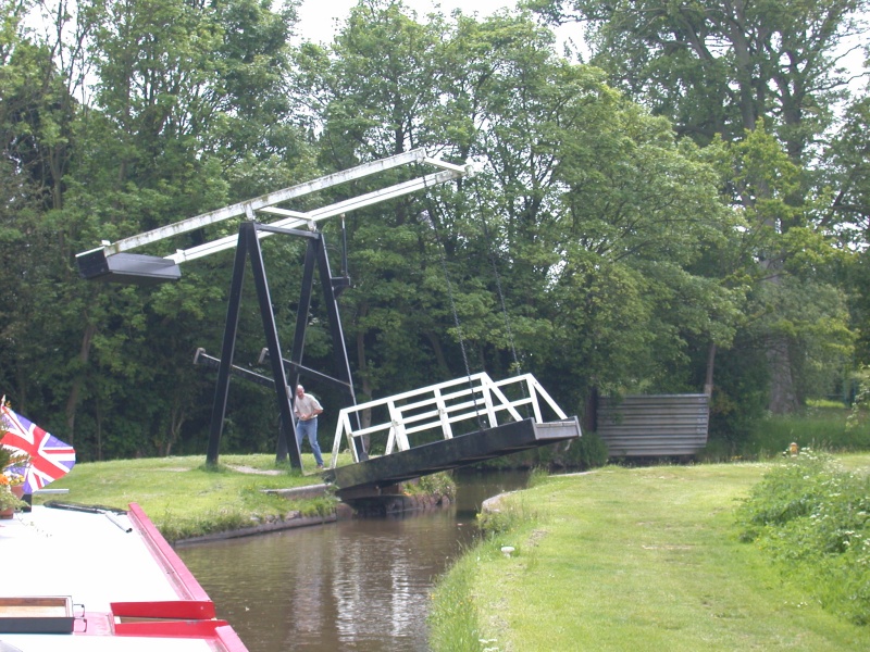 Lift Bridge (Tilstock Park?)