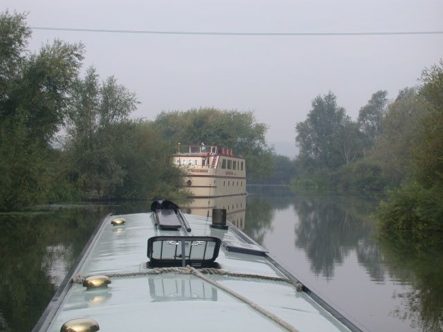 Left Tewkesbury, onto the Severn