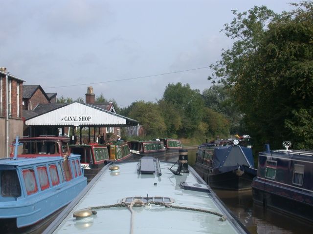 Middlewich, stopping for Wigan Flight kets