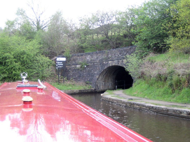 Coming up to Scout Tunnel