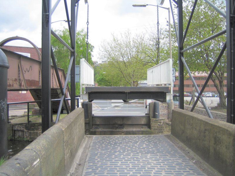 Loco Lift Bridge