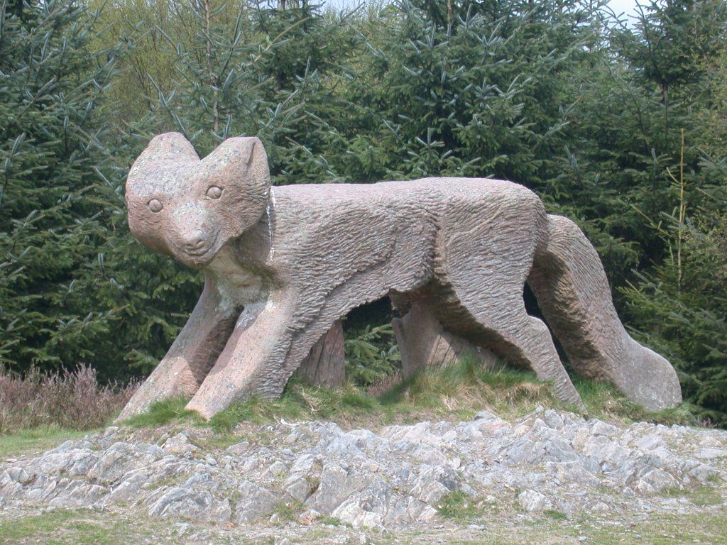 Carved fox in Grizedale Forest