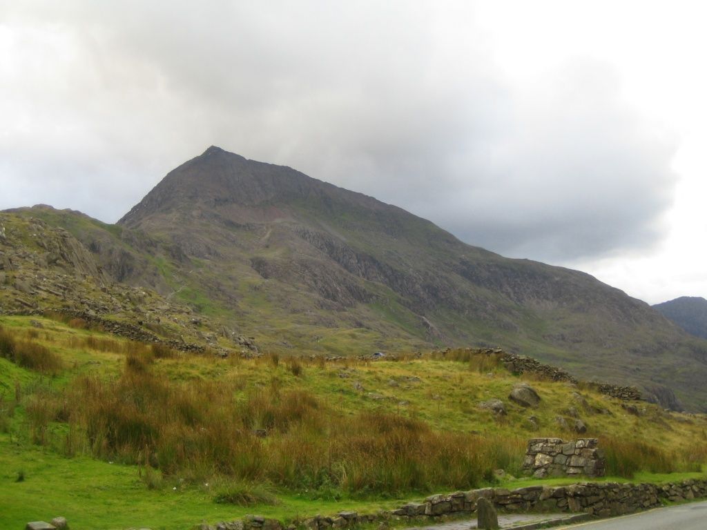 Grib Goch from Pen-Y-Pas YHA