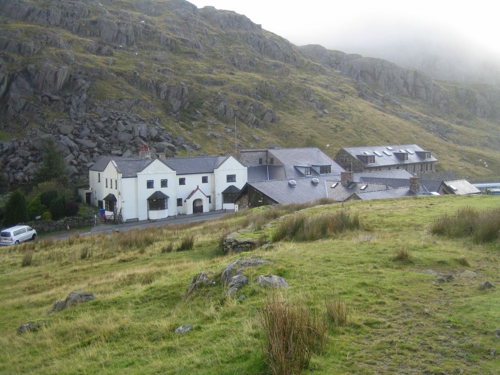 Pen-Y-Pas YHA from Pyg Track