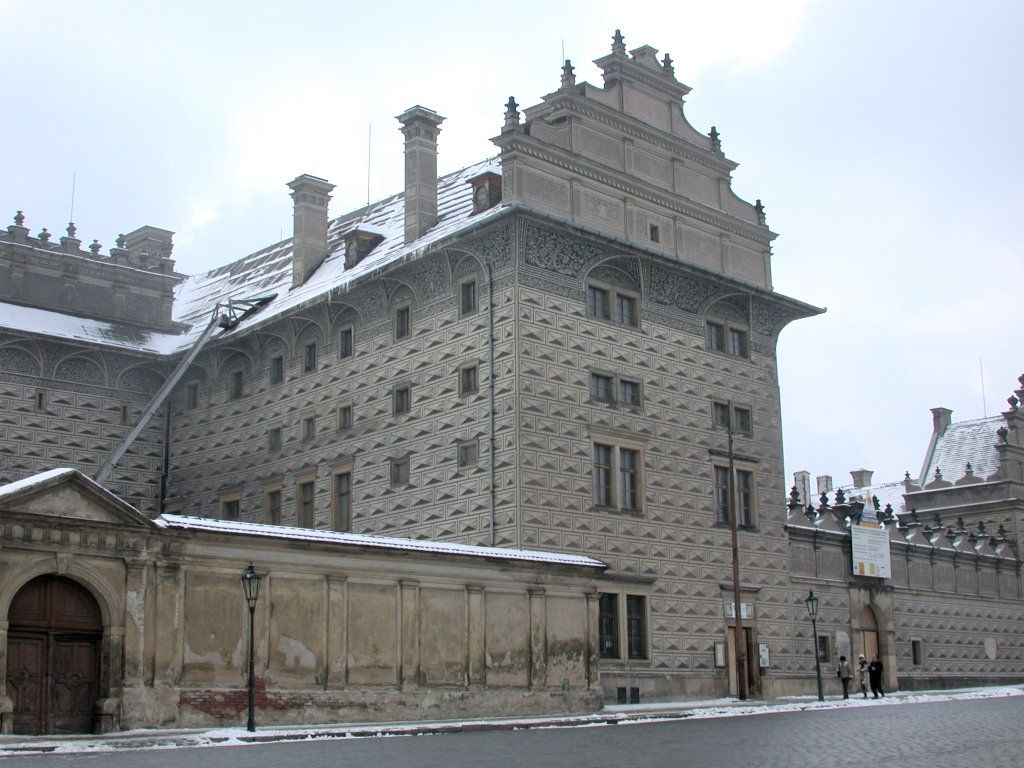 Another painted building by the castle gates