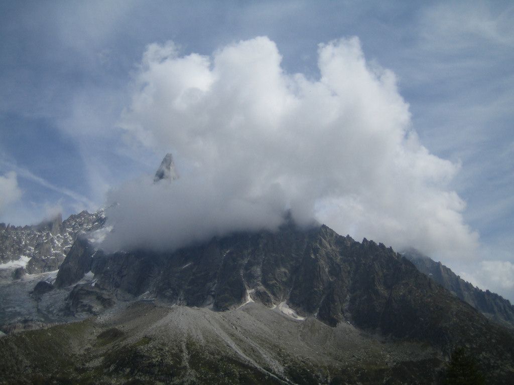 Dru in cloud